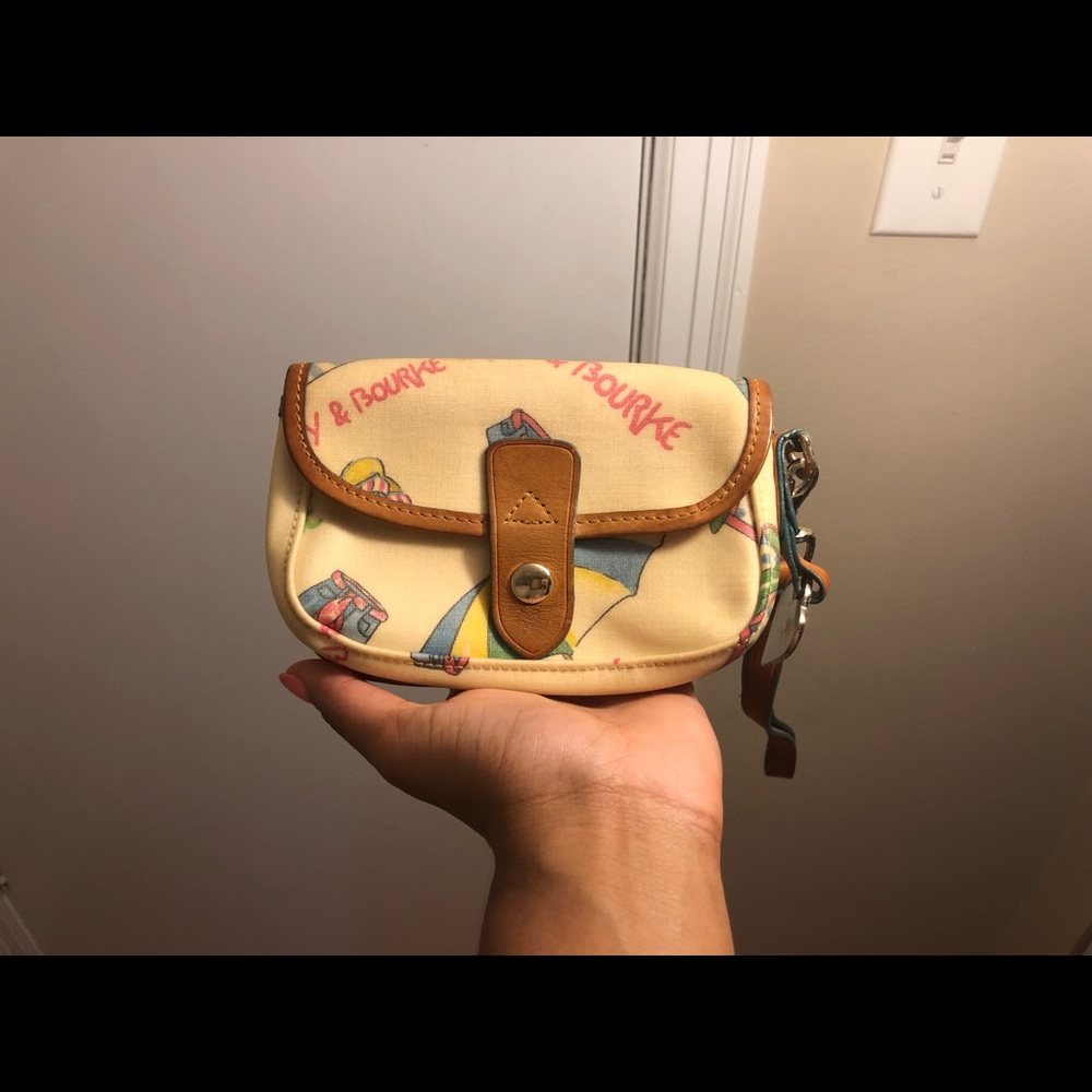 Authentic White Dooney & Bourke Wristlet